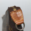 Louis Vuitton Pochette veske i Monogram Canvas mønster