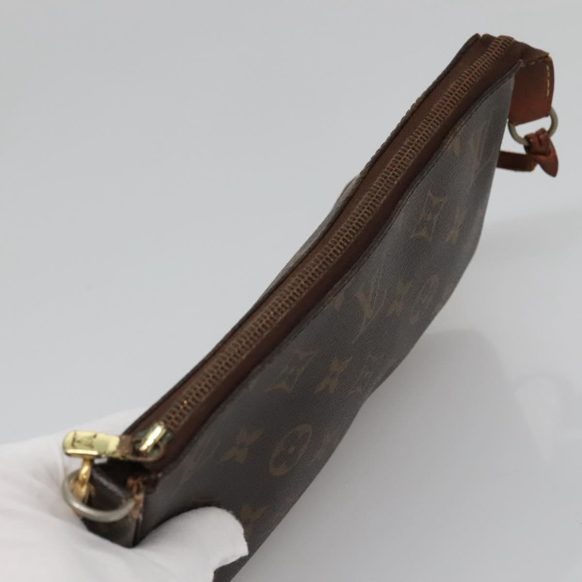 Louis Vuitton Pochette Accessoires – Monogram Canvas