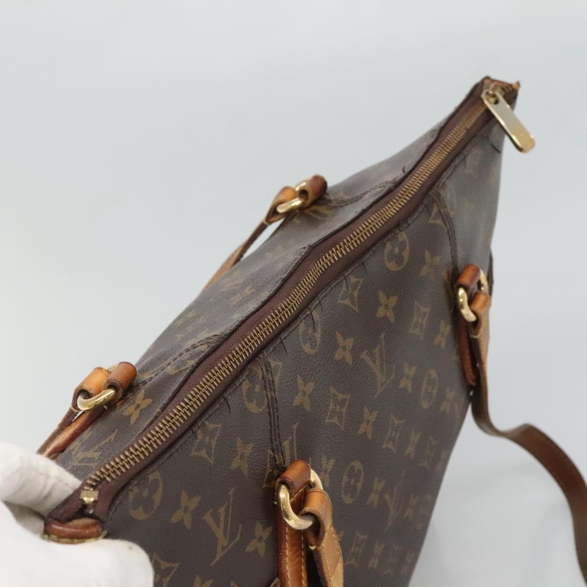 Louis Vuitton Totally MM Tote Bag – Monogram Canvas