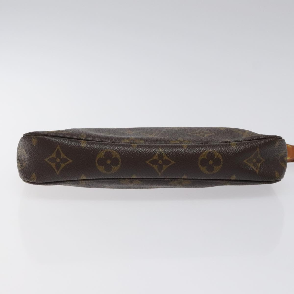 Louis Vuitton Pochette veske i Monogram Canvas mønster