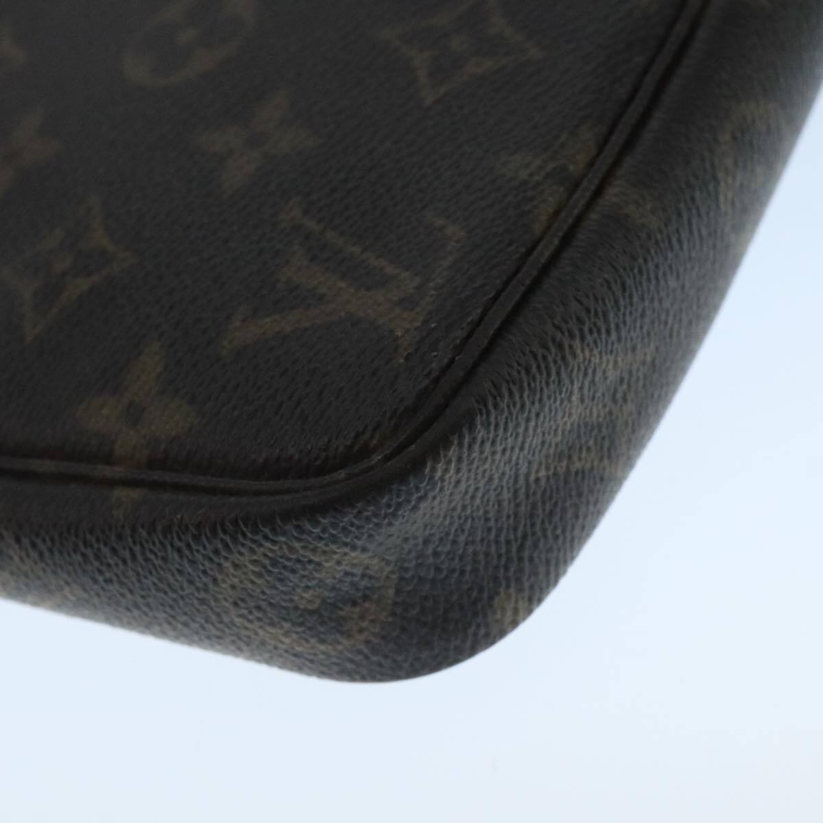 Louis Vuitton Pochette veske i Monogram Canvas mønster