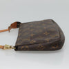 Louis Vuitton Pochette veske i Monogram Canvas mønster