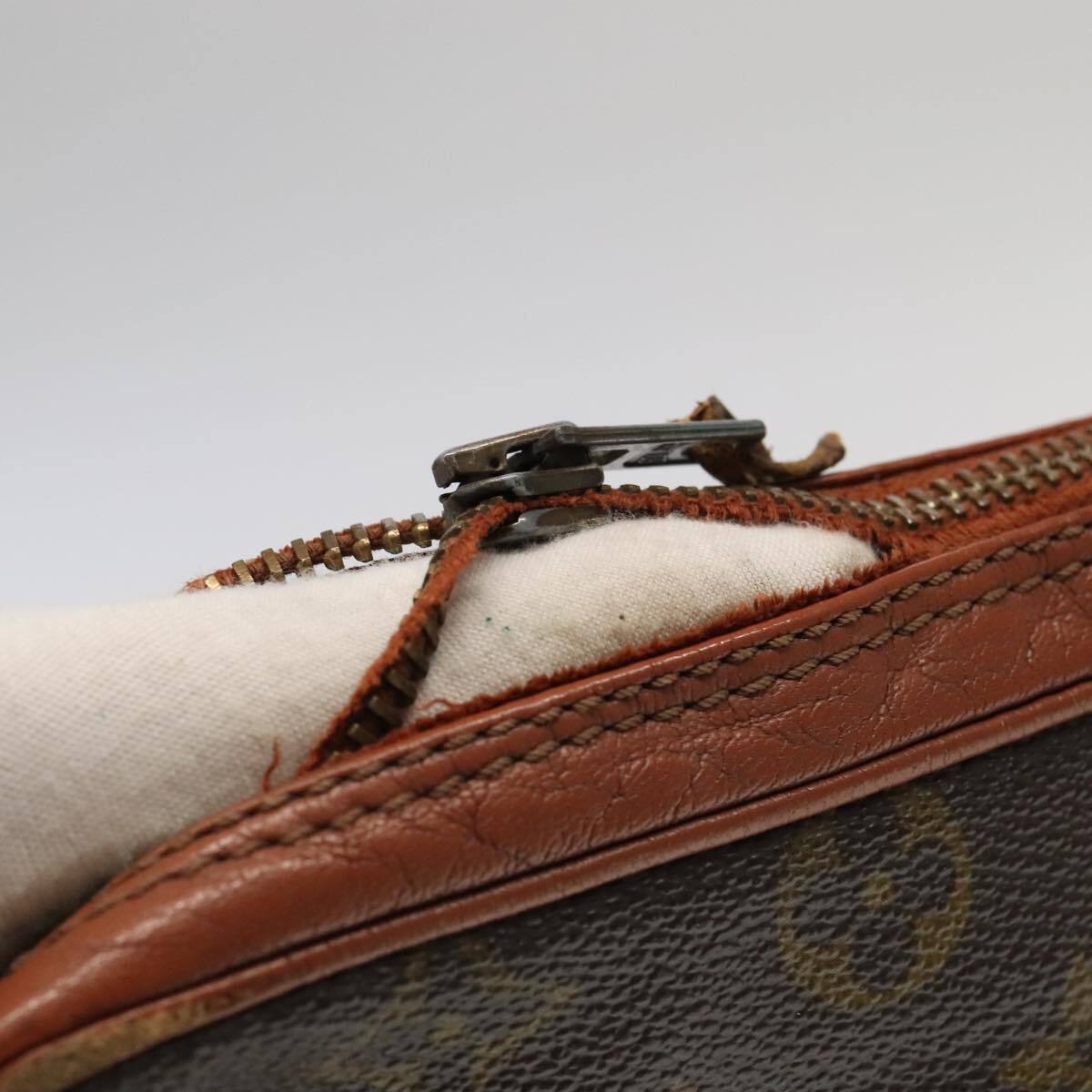 Louis Vuitton Sac Bandouliere Shoulder Bag – Monogram Canvas