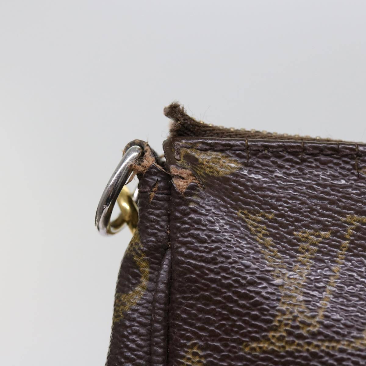Louis Vuitton Pochette veske i Monogram Canvas mønster