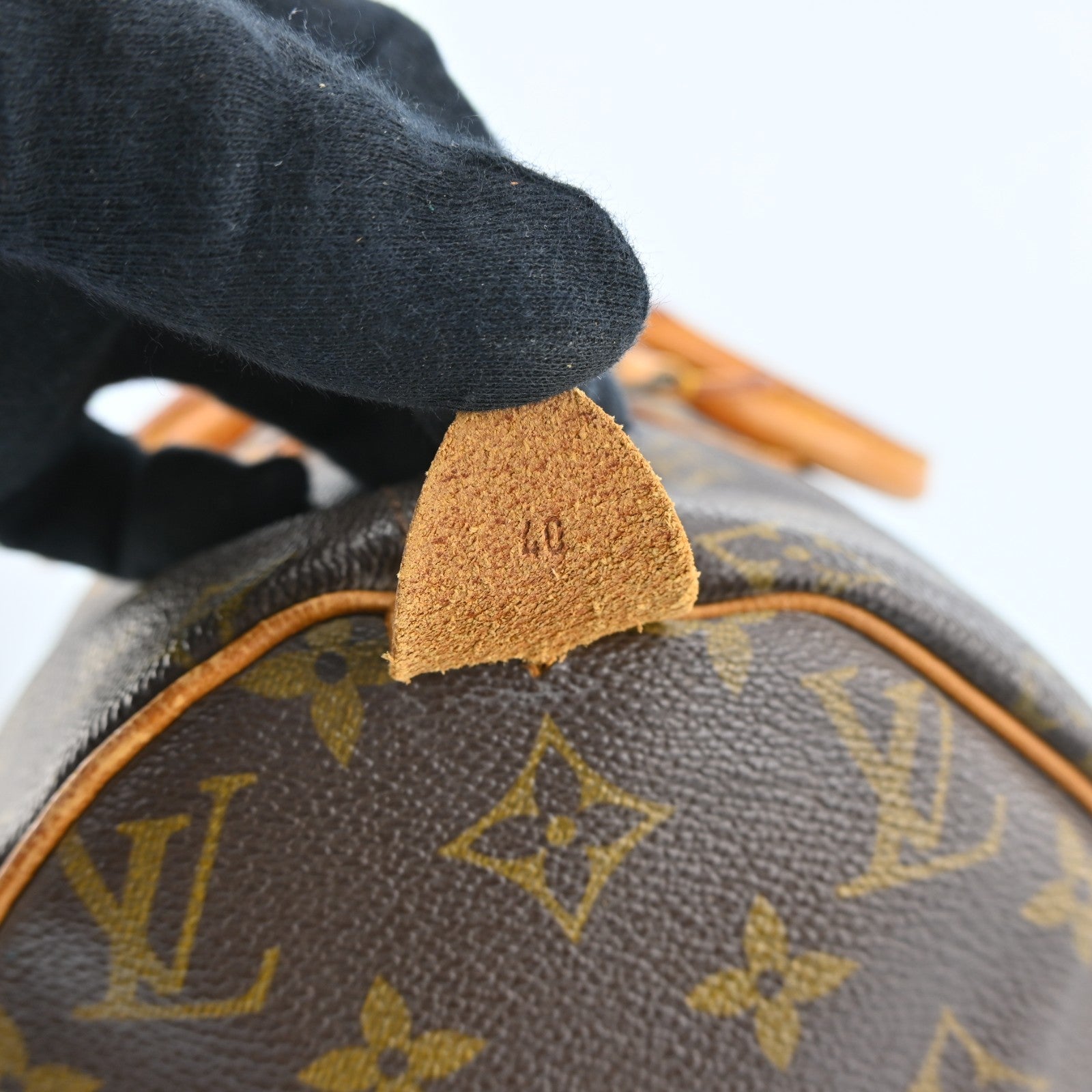Louis Vuitton Speedy