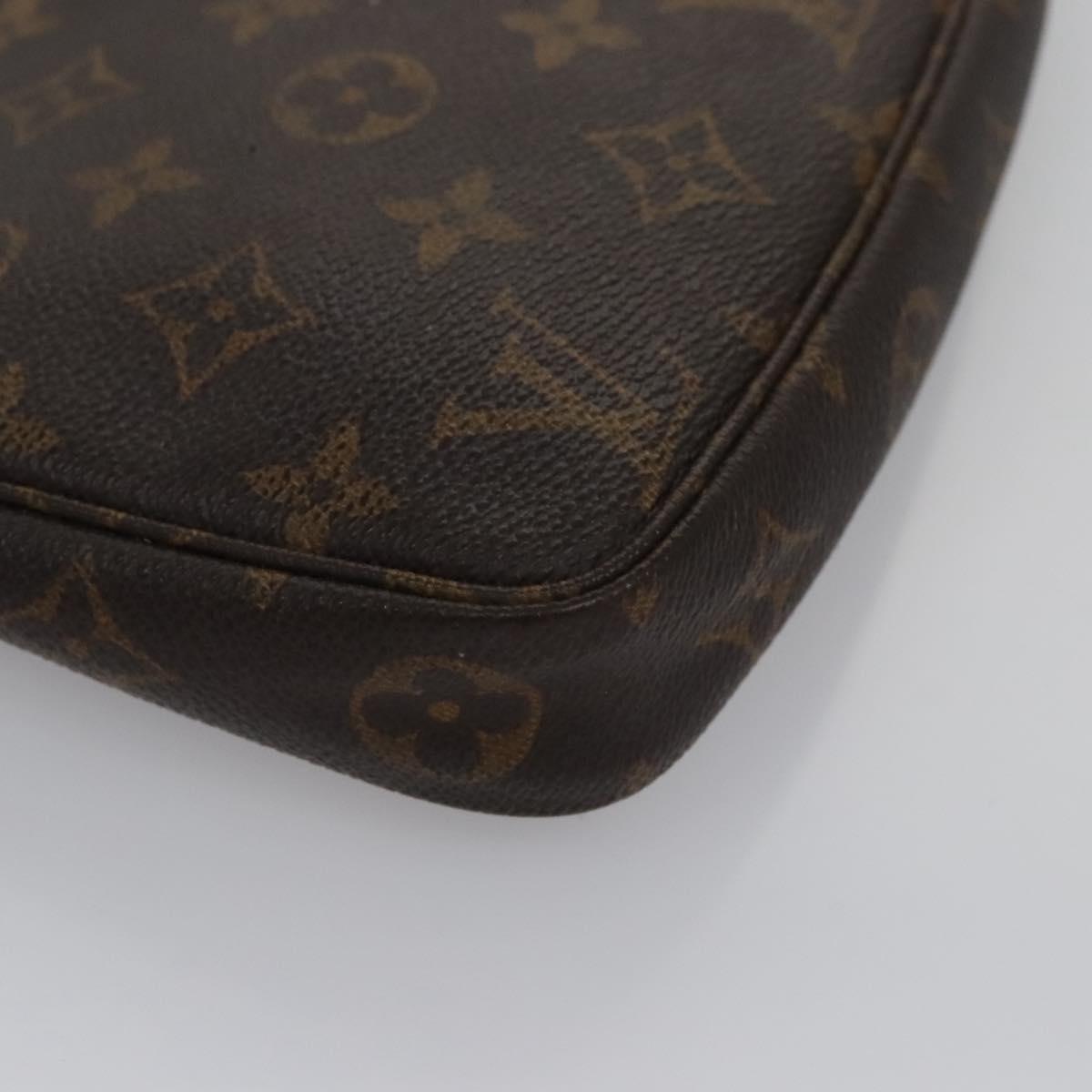 Louis Vuitton Pochette veske i Monogram Canvas mønster