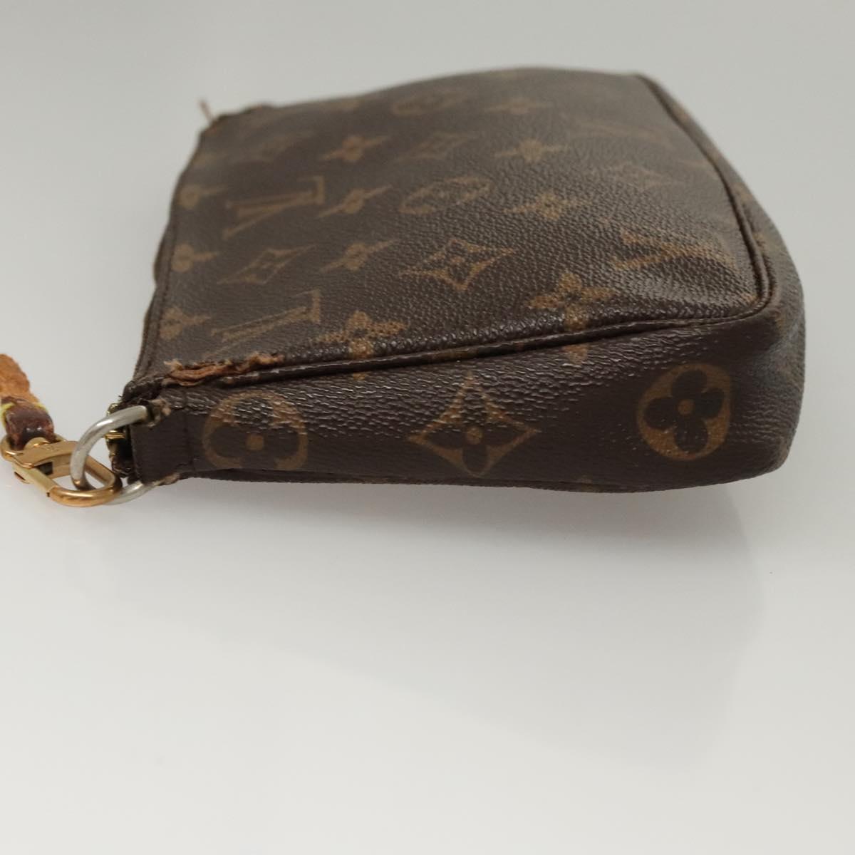 Louis Vuitton Pochette veske i Monogram Canvas mønster