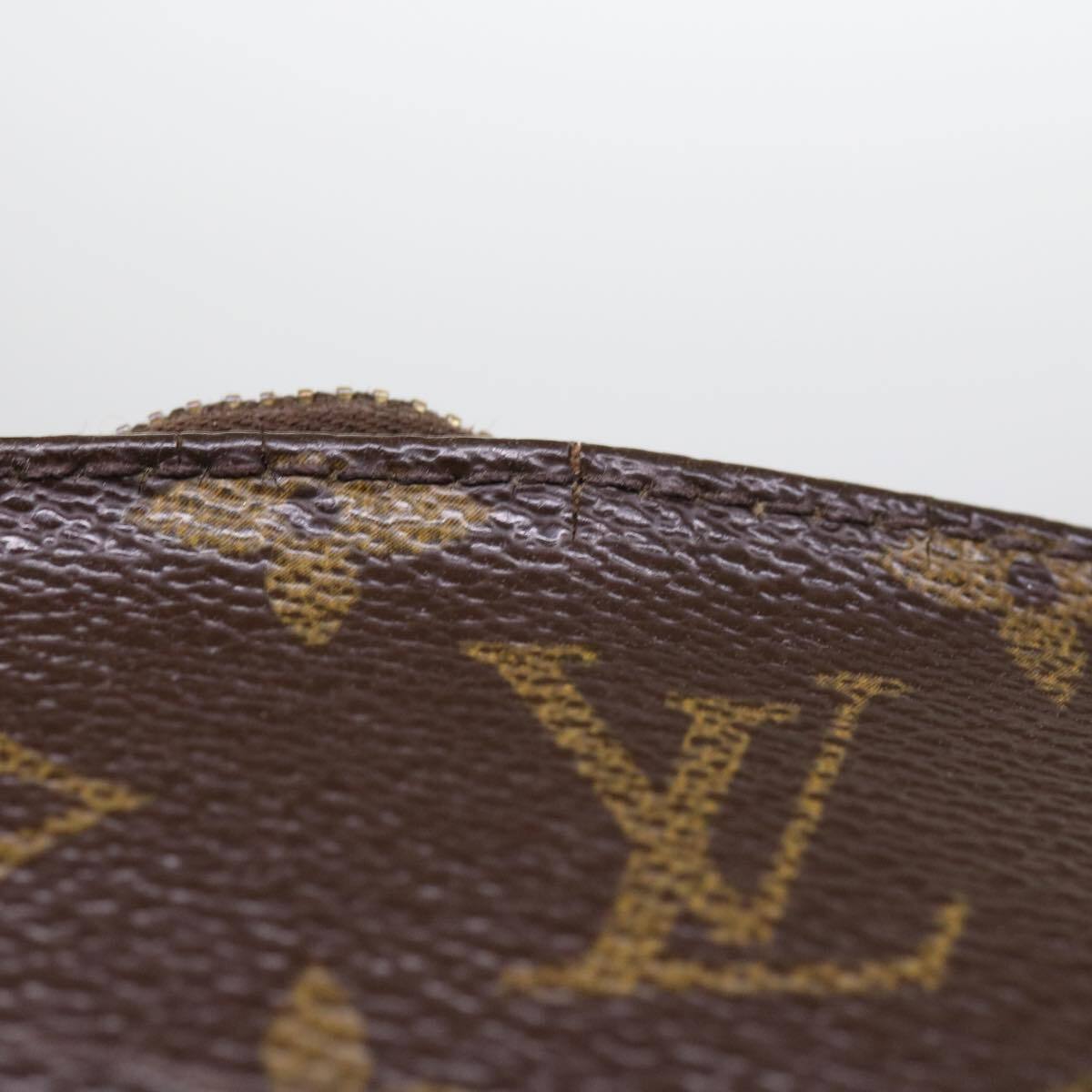 Louis Vuitton Pochette veske i Monogram Canvas mønster