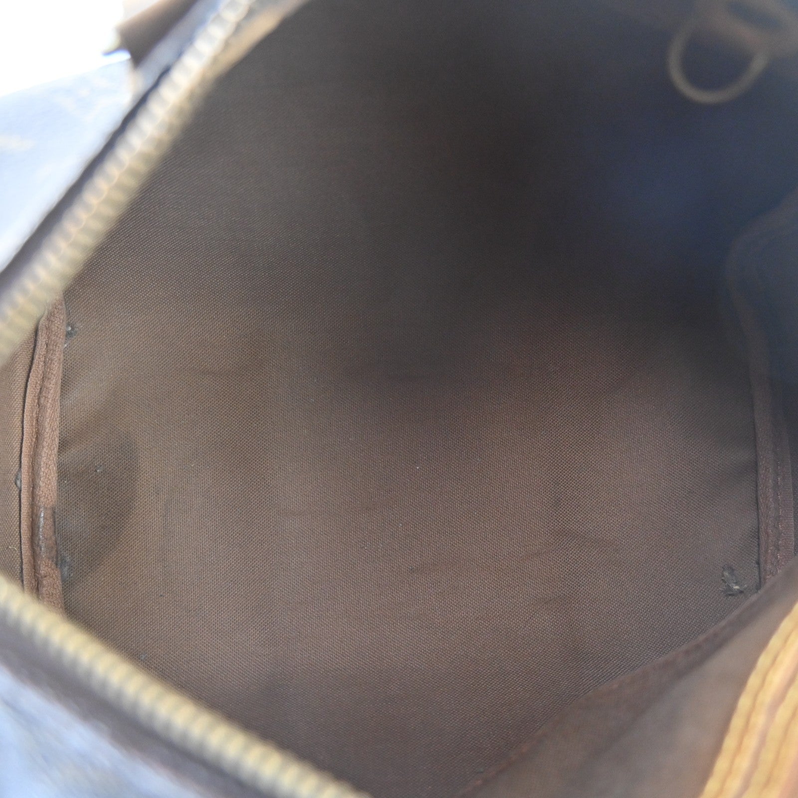 Louis Vuitton Speedy