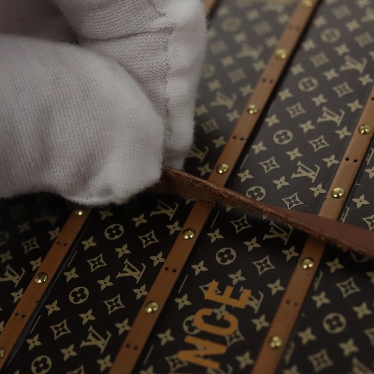 Louis Vuitton Miss France Paper Weight – Brun