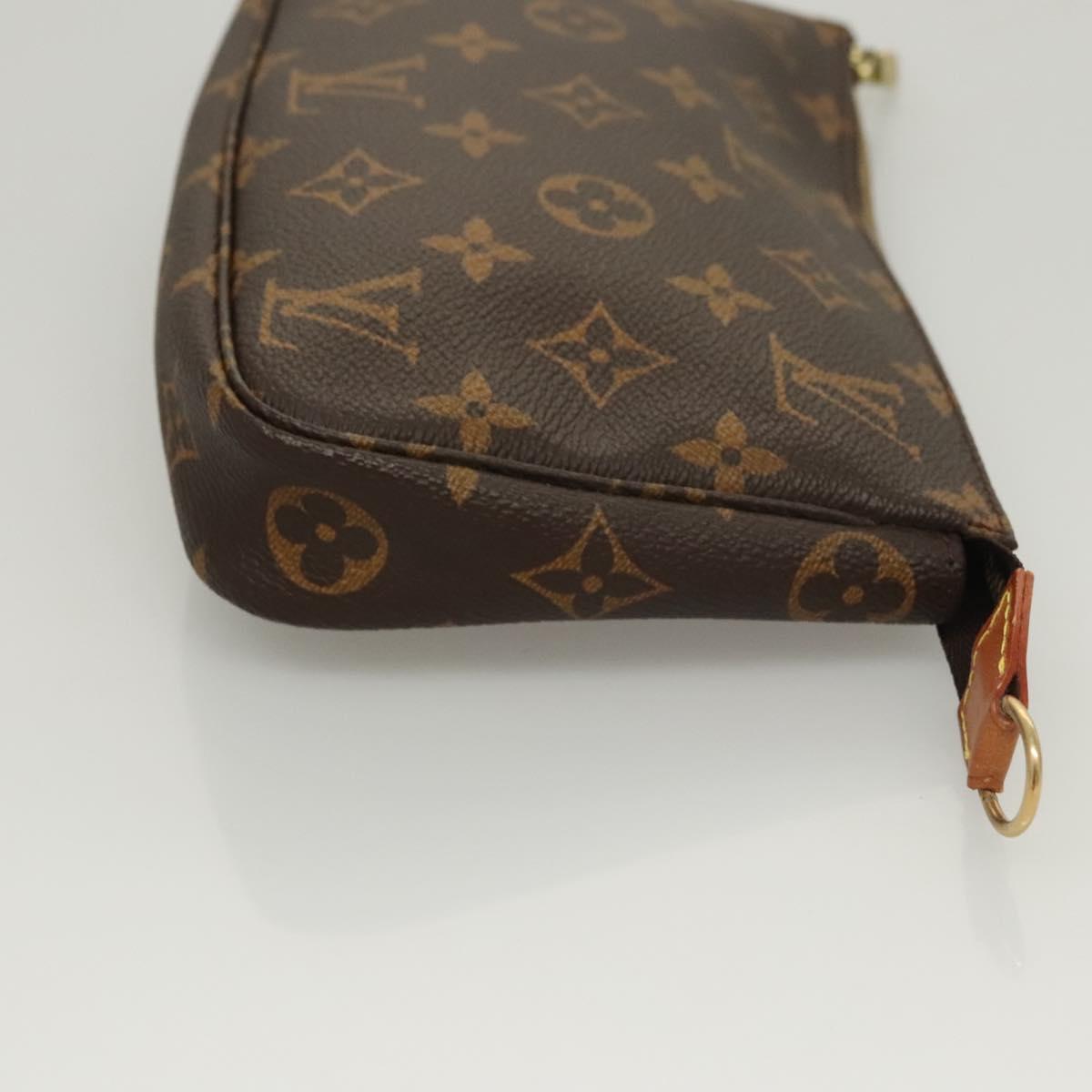 Louis Vuitton Pochette veske i Monogram Canvas mønster