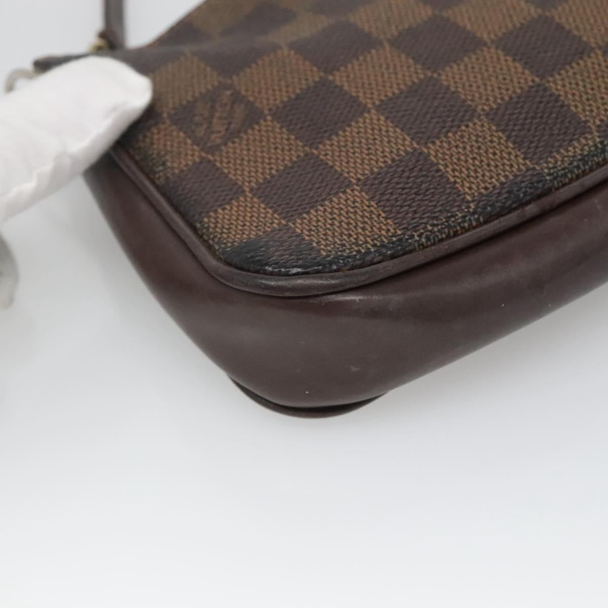 Louis Vuitton Pochette Accessoires – Damier Ebene Bag – Brun