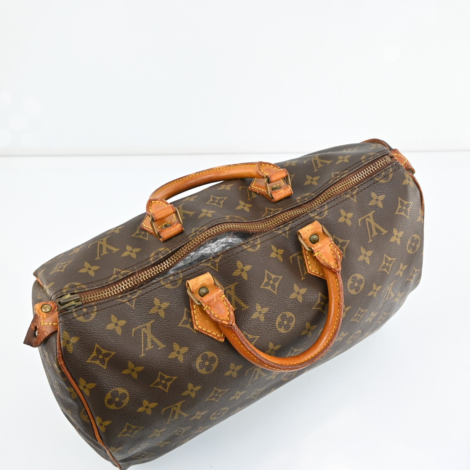Louis Vuitton Speedy