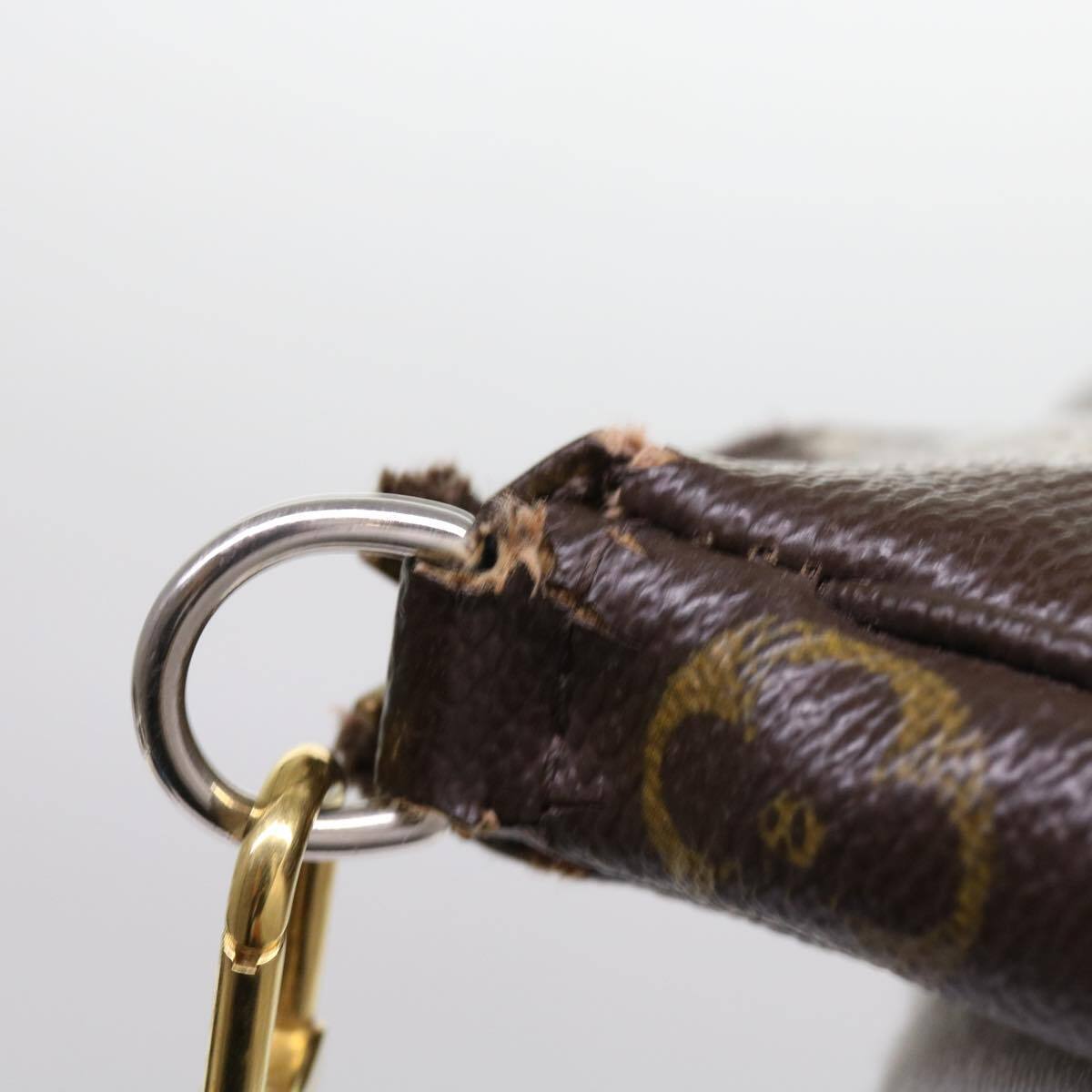 Louis Vuitton Pochette veske i Monogram Canvas mønster