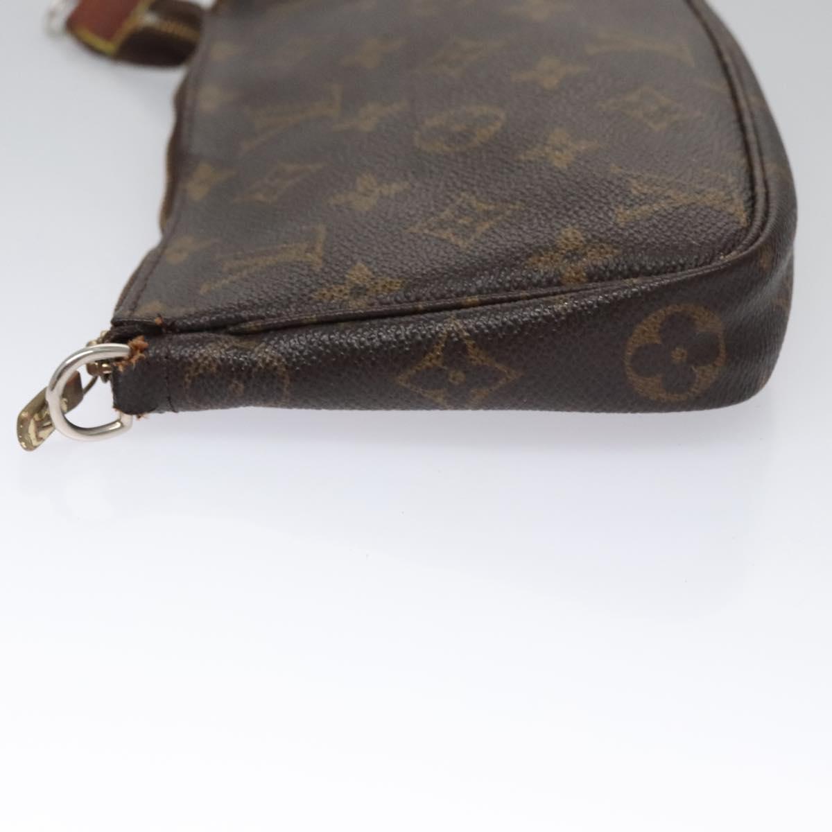 Louis Vuitton Pochette veske i Monogram Canvas mønster