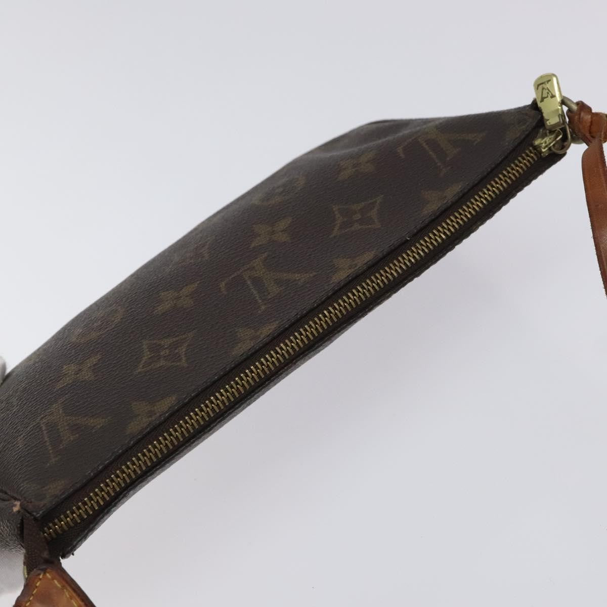 Louis Vuitton Pochette veske i Monogram Canvas mønster