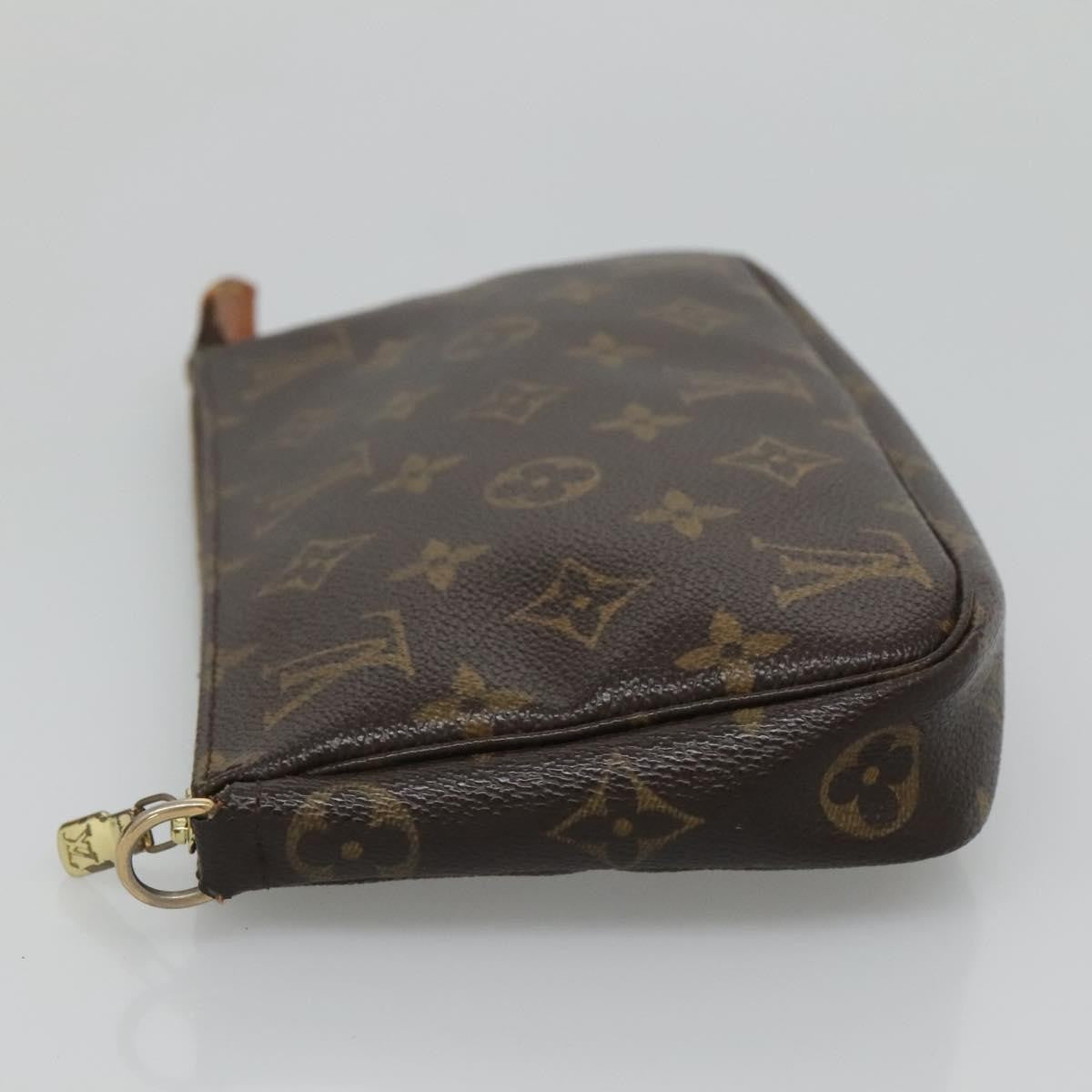 Louis Vuitton Pochette veske i Monogram Canvas mønster