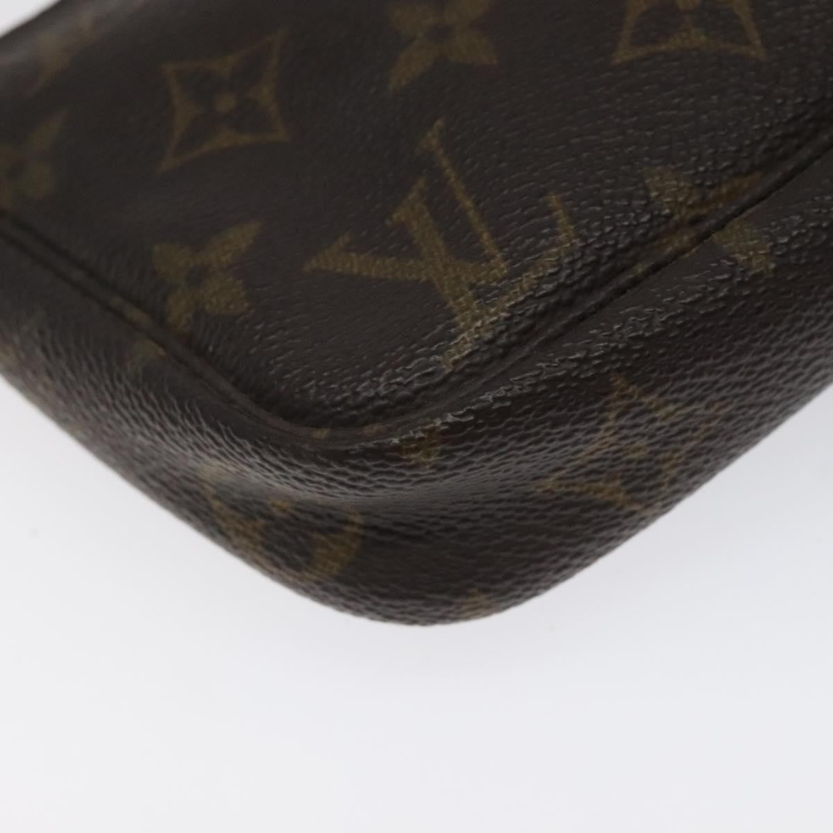 Louis Vuitton Pochette veske i Monogram Canvas mønster