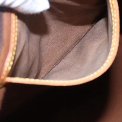 Louis Vuitton Speedy 40 bag – Monogram Canvas