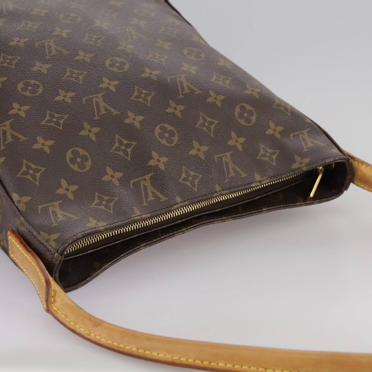 Louis Vuitton Looping GM Shoulder Bag – Monogram Canvas