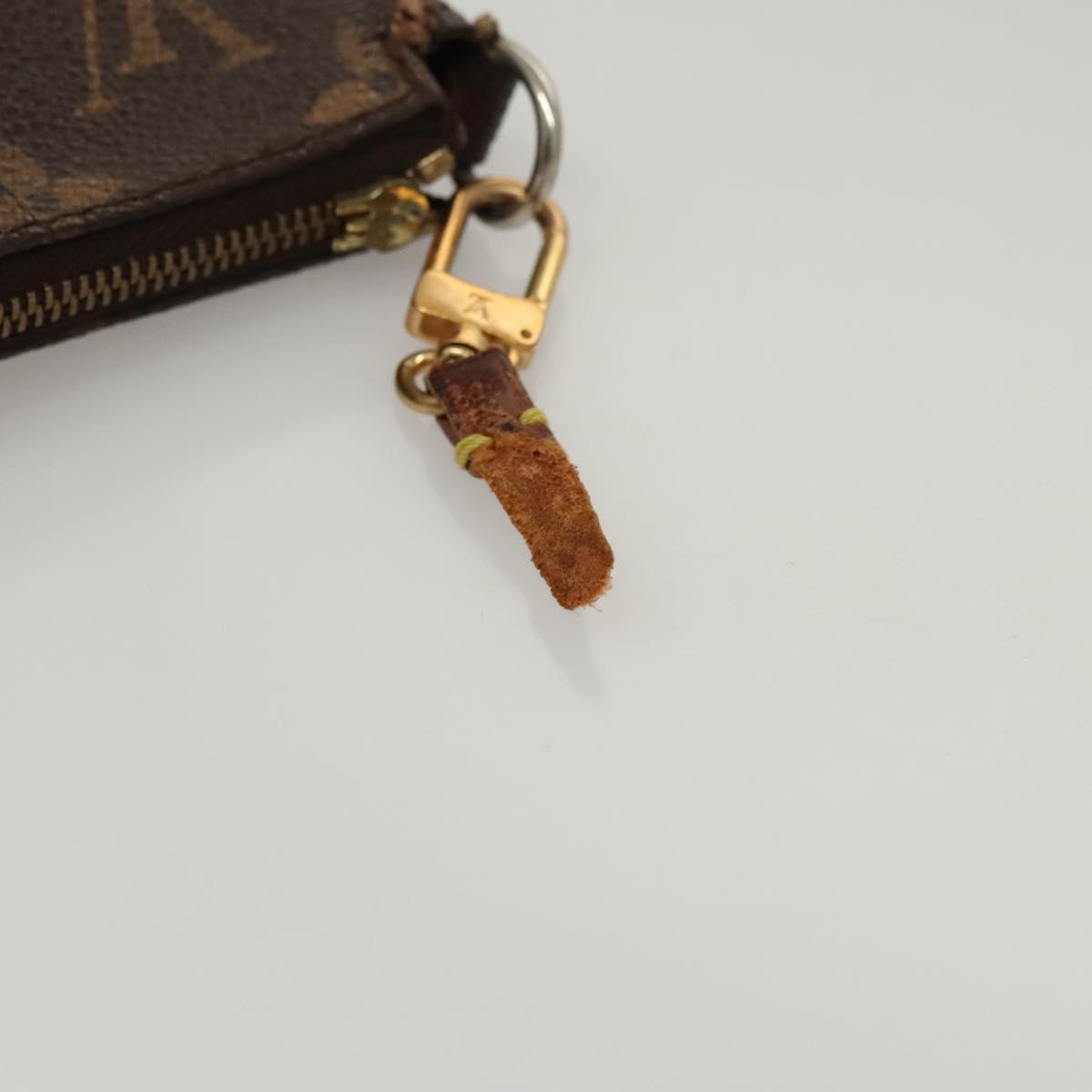 Louis Vuitton Pochette veske i Monogram Canvas mønster