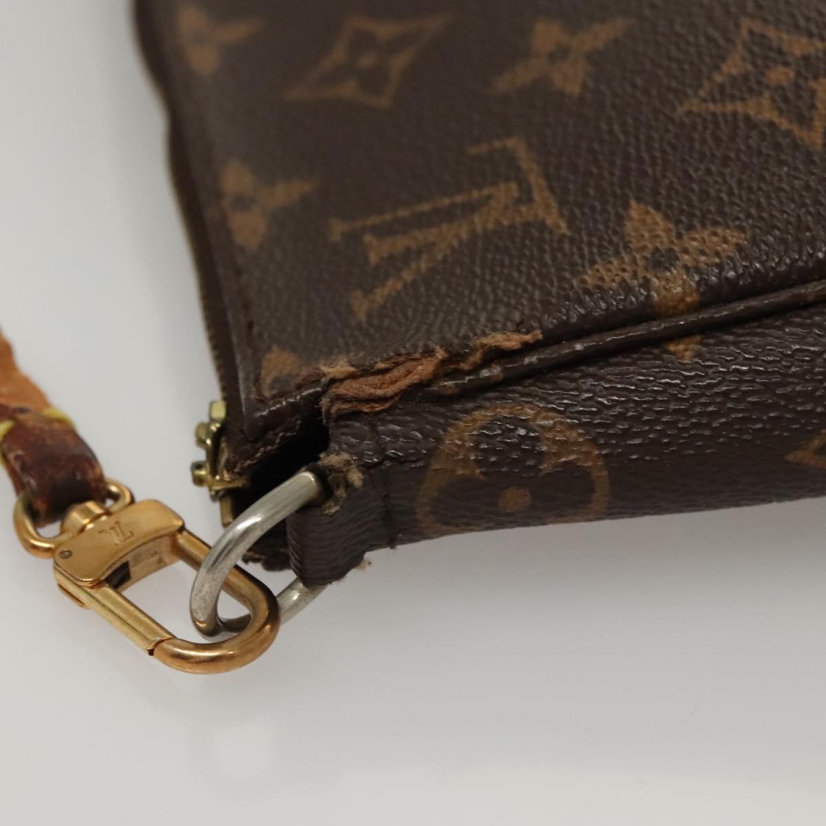 Louis Vuitton Pochette veske i Monogram Canvas mønster
