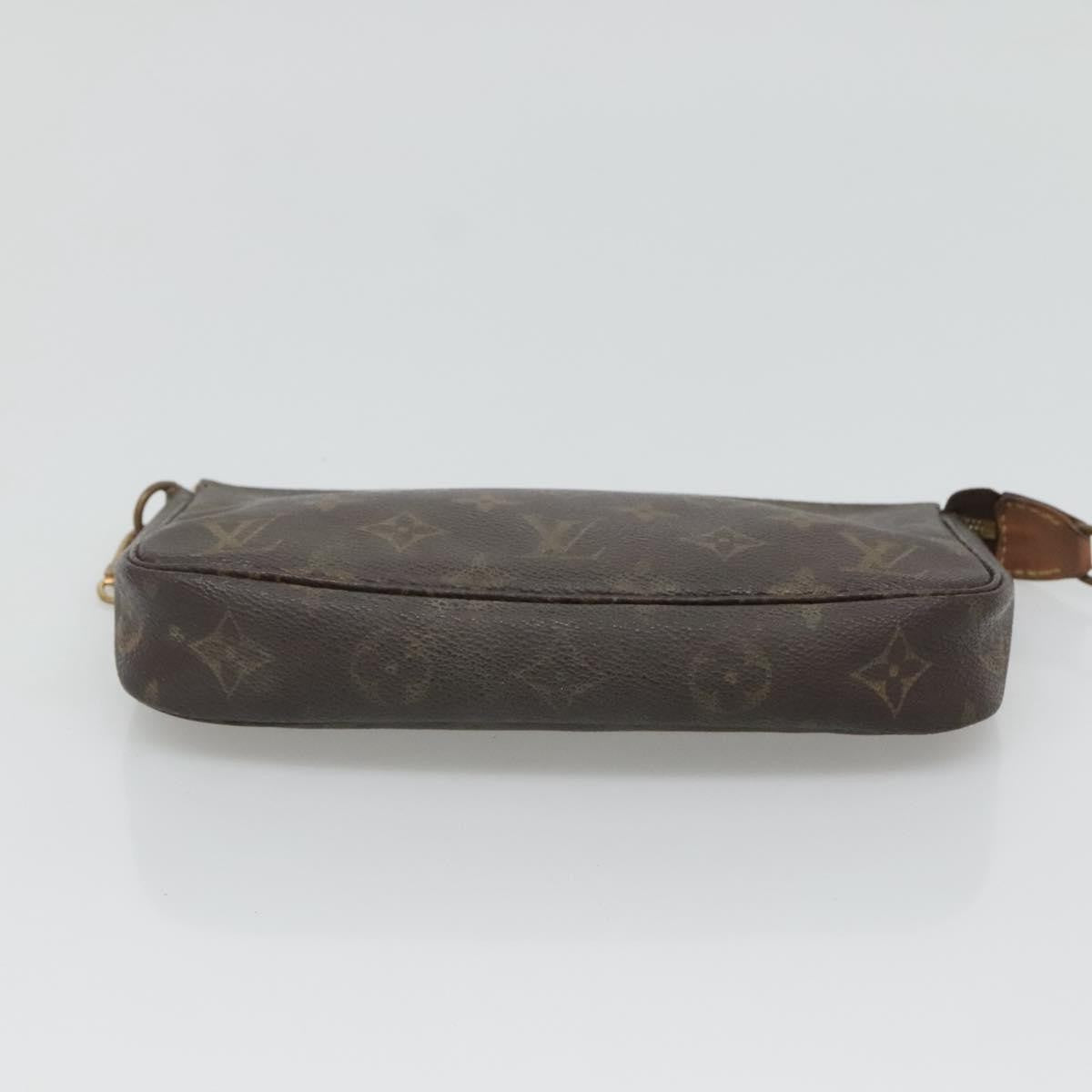 Louis Vuitton Pochette veske i Monogram Canvas mønster