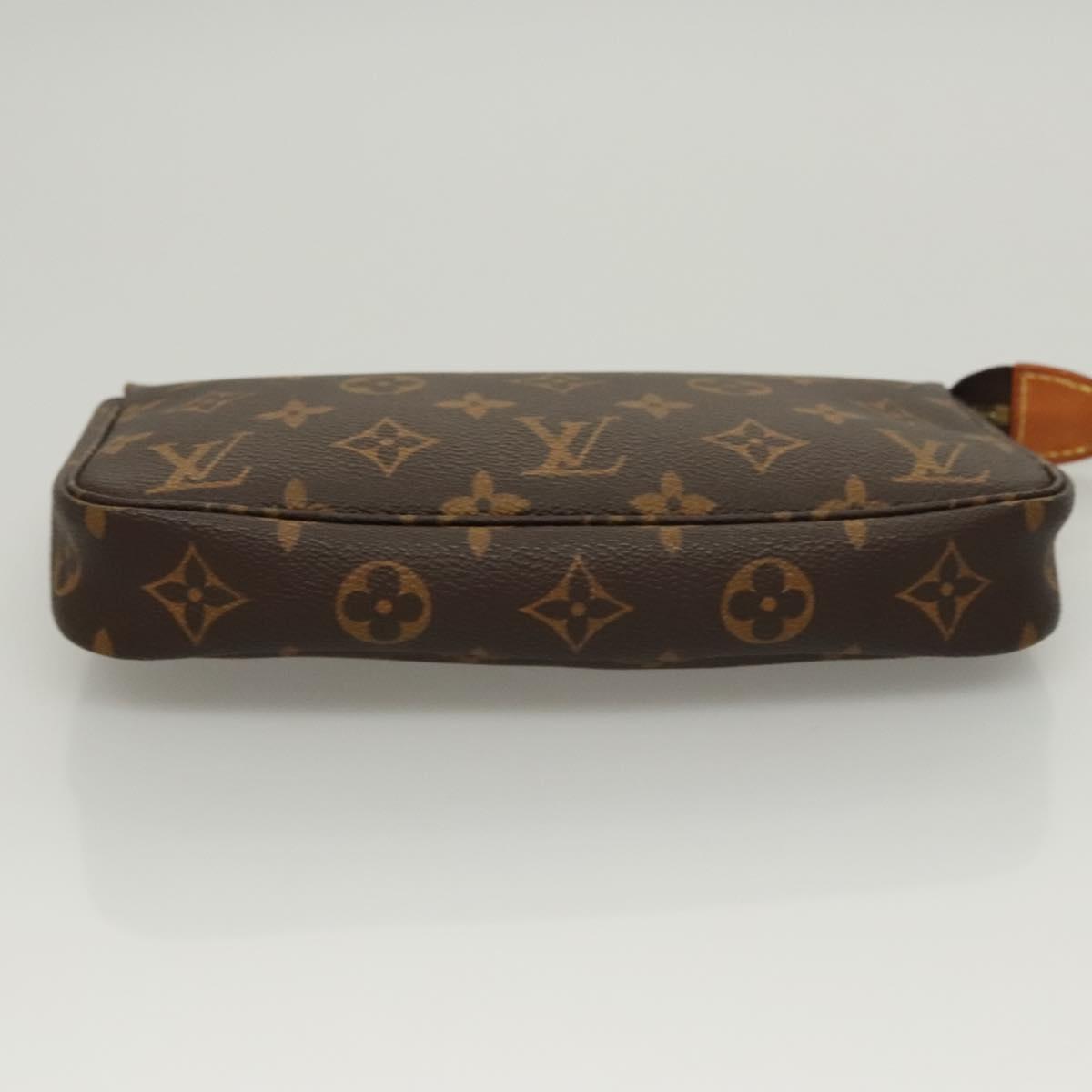Louis Vuitton Pochette veske i Monogram Canvas mønster