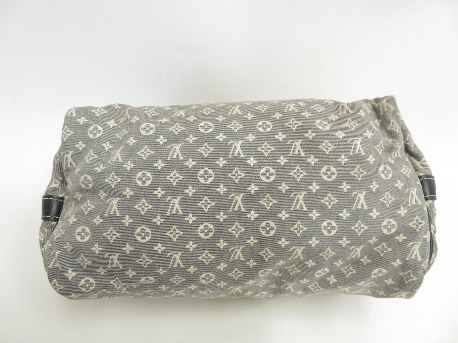 Louis Vuitton Speedy