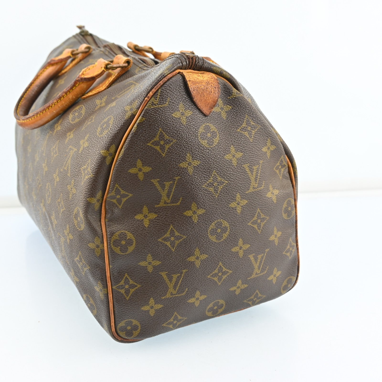 Louis Vuitton Speedy