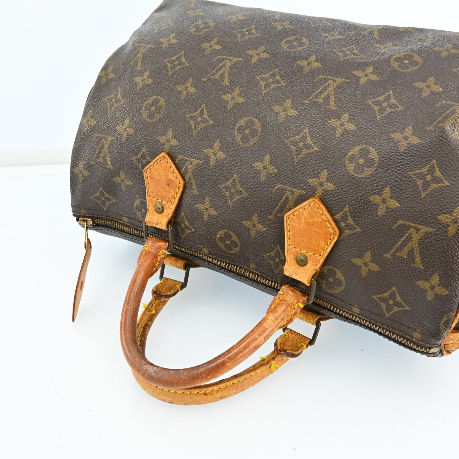 Louis Vuitton Speedy