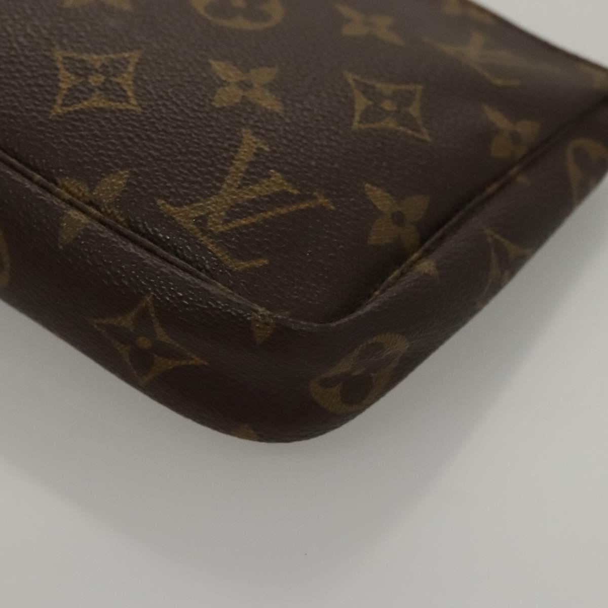 Louis Vuitton Pochette veske i Monogram Canvas mønster