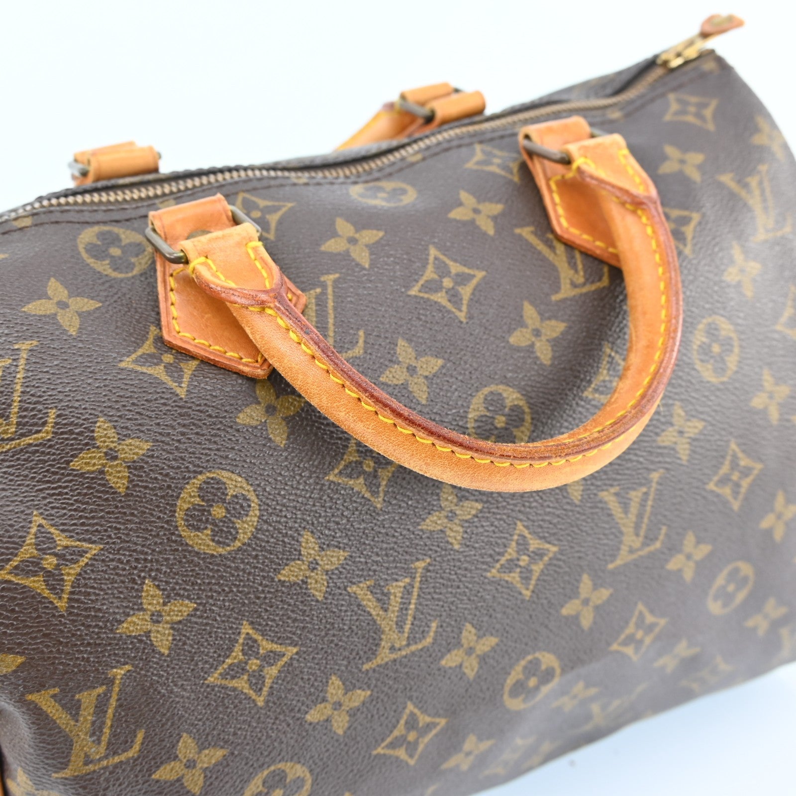 Louis Vuitton Speedy