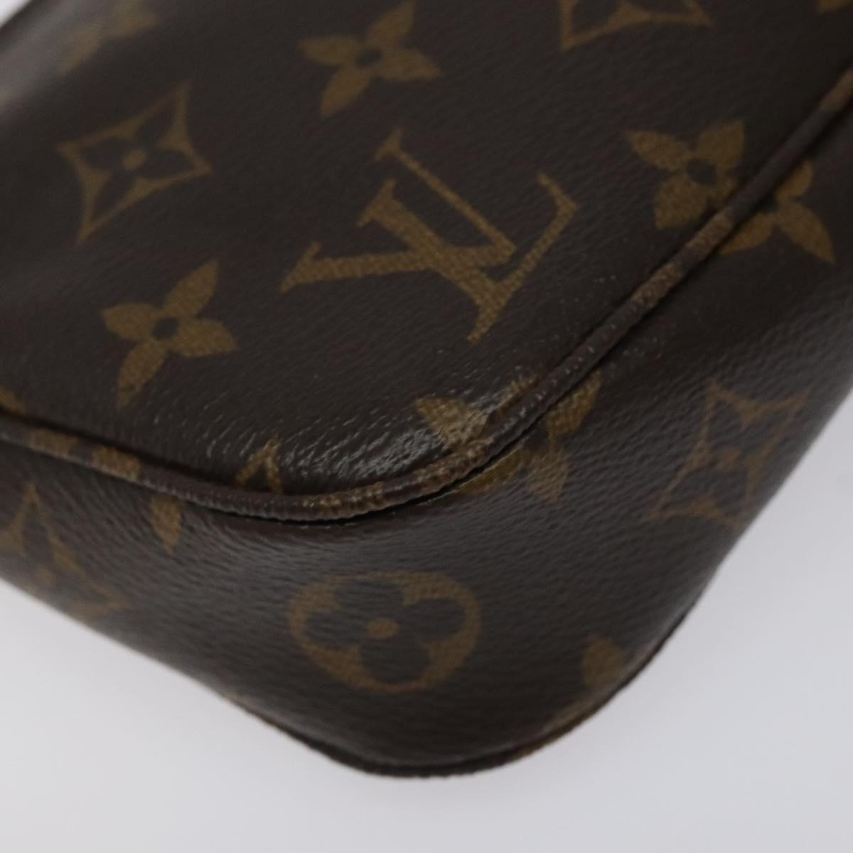 Louis Vuitton Pochette veske i Monogram Canvas mønster
