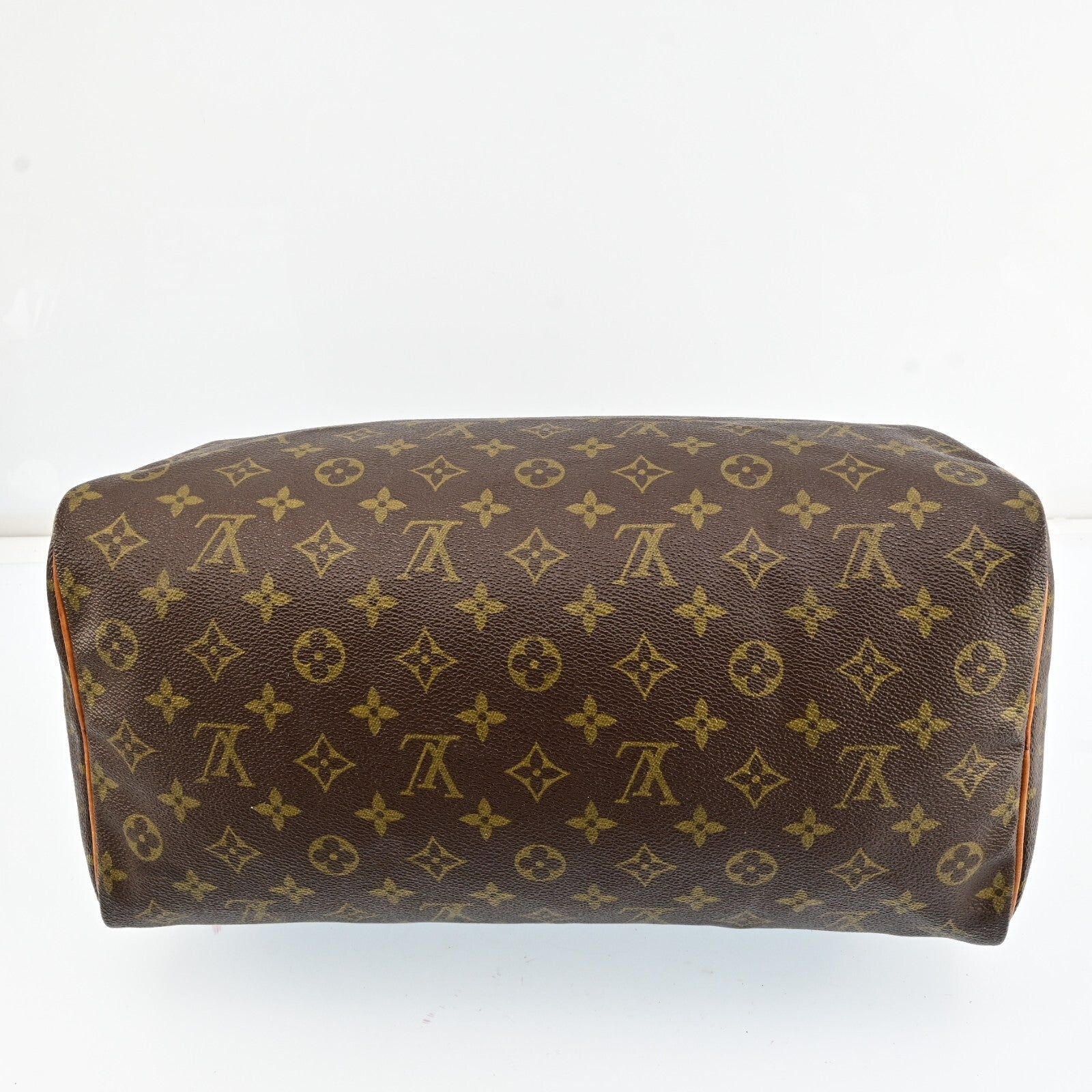 Louis Vuitton Speedy