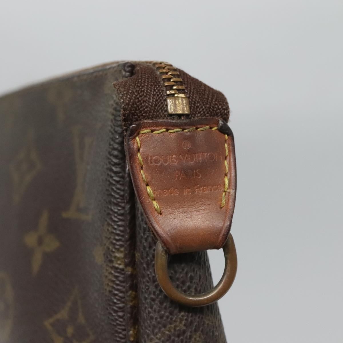 Louis Vuitton Pochette veske i Monogram Canvas mønster