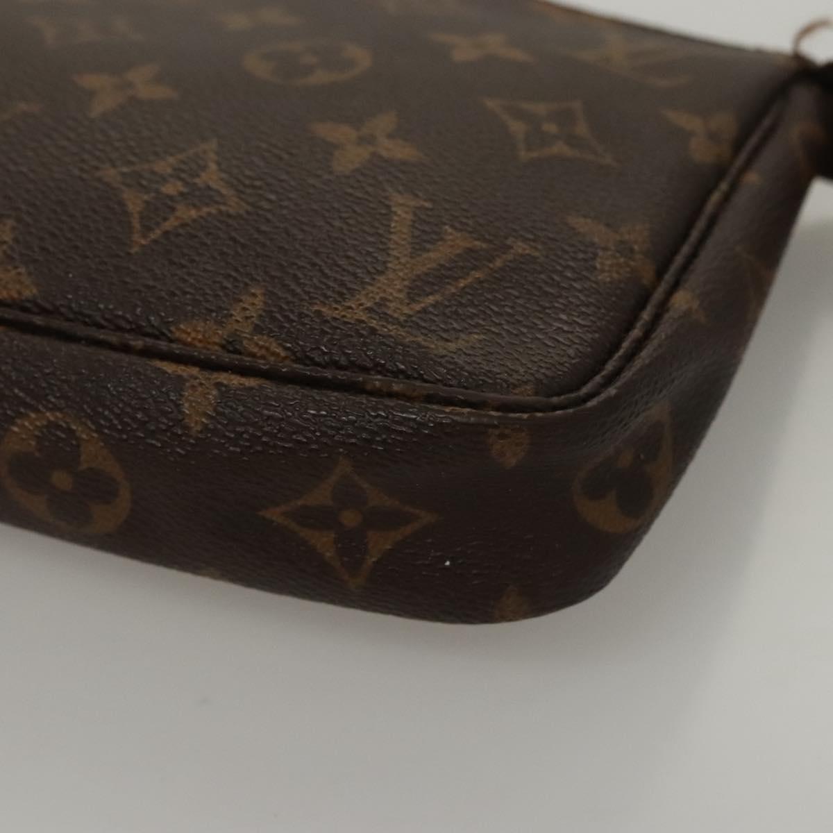 Louis Vuitton Pochette veske i Monogram Canvas mønster