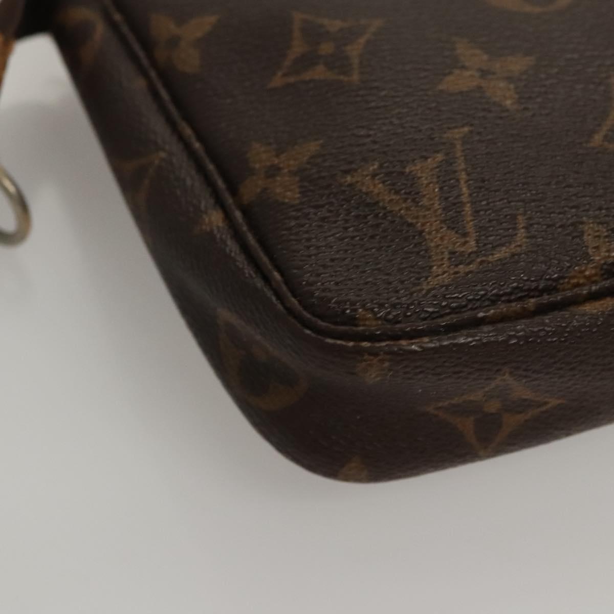 Louis Vuitton Pochette veske i Monogram Canvas mønster