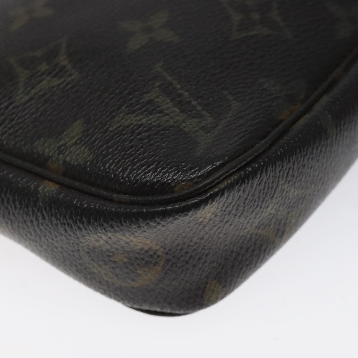 Louis Vuitton Pochette veske i Monogram Canvas mønster