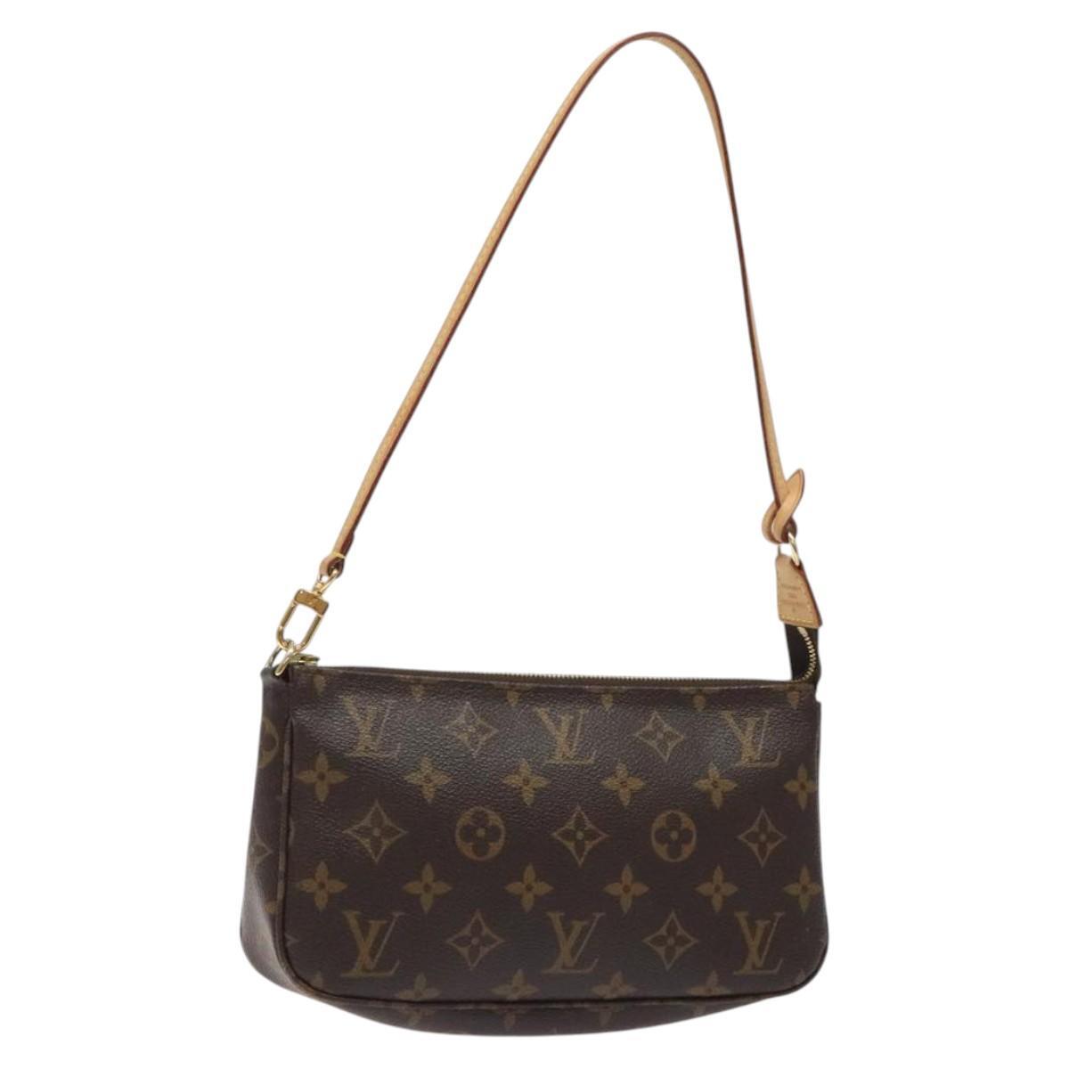 Louis Vuitton Pochette veske i Monogram Canvas mønster