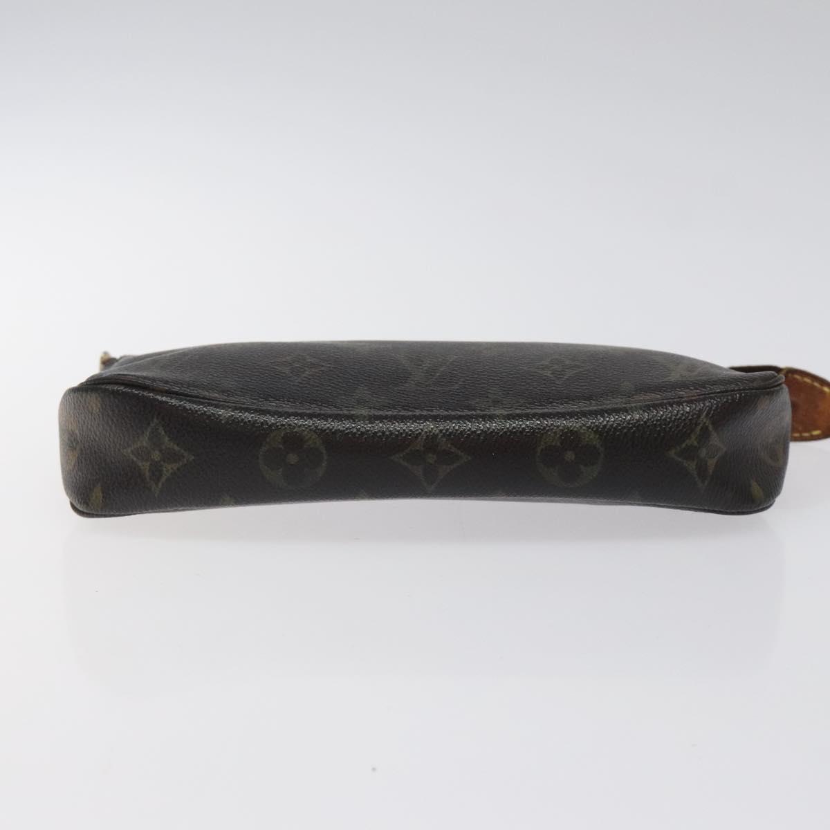 Louis Vuitton Pochette veske i Monogram Canvas mønster