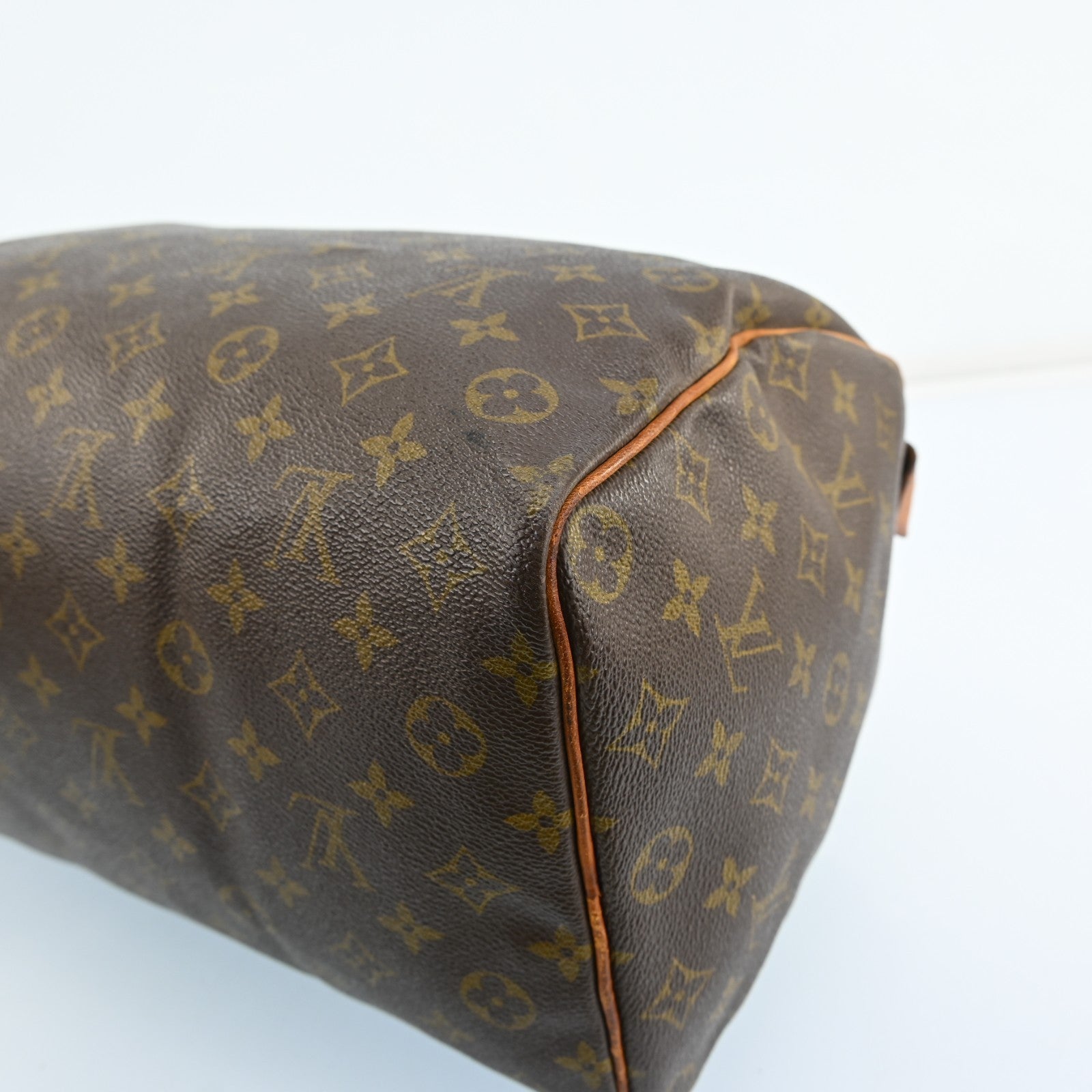 Louis Vuitton Speedy