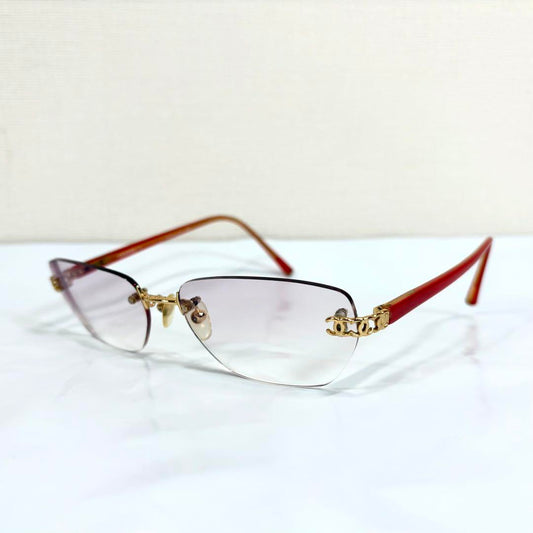 VINTAGE CHANEL SUNGLASSES