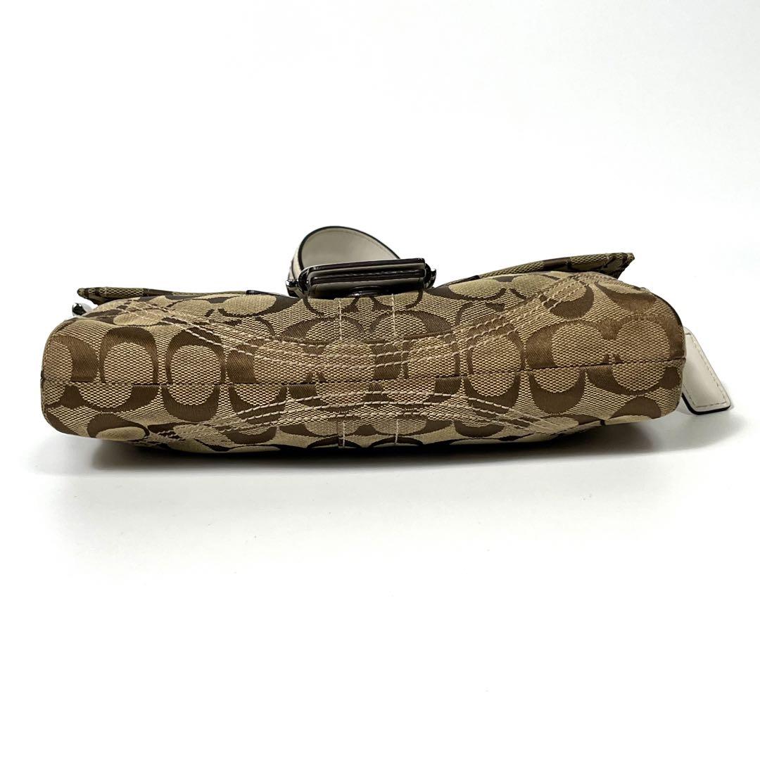 COACH SOHO SIGNATURE BAG