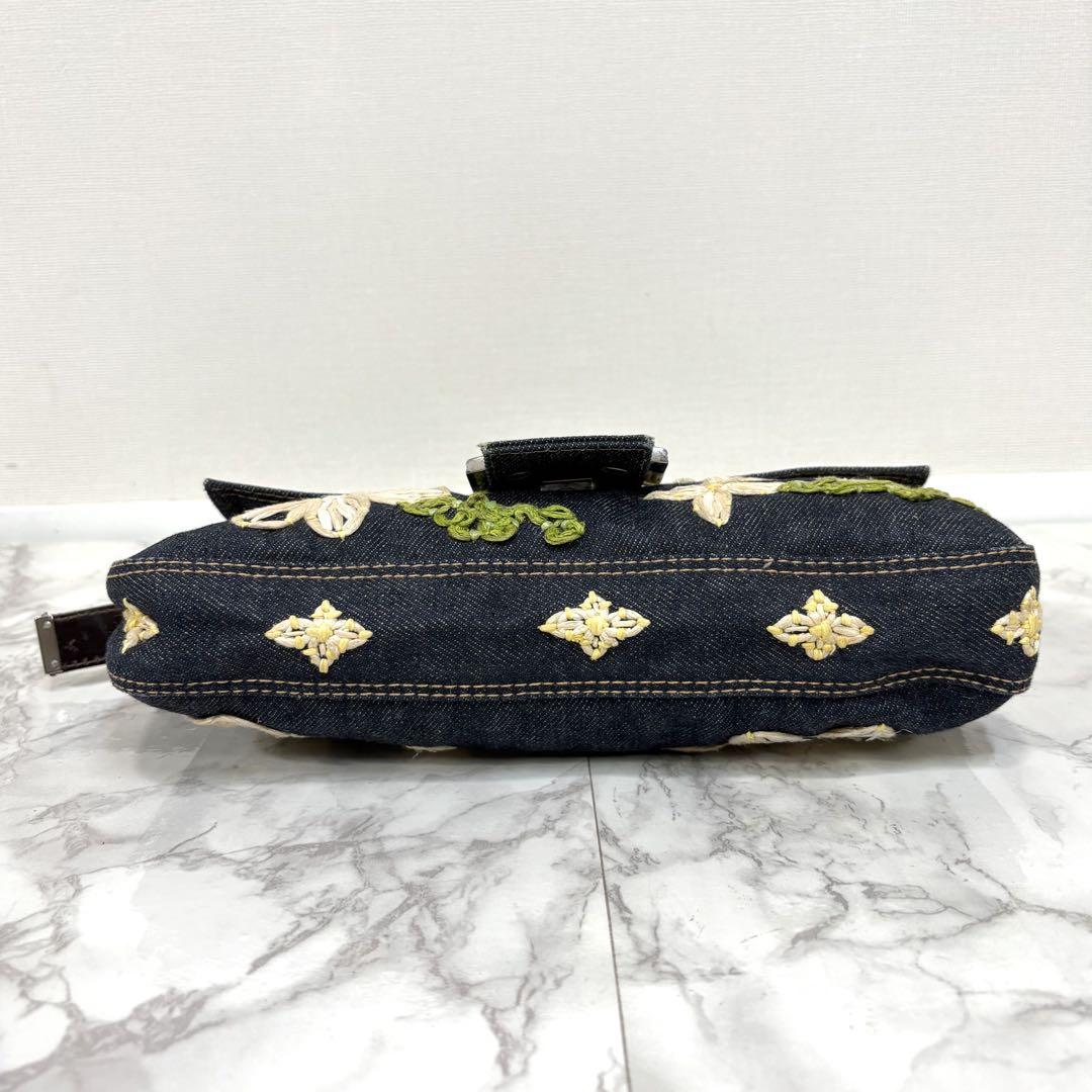 FENDI MAMMA BAGUETTE
