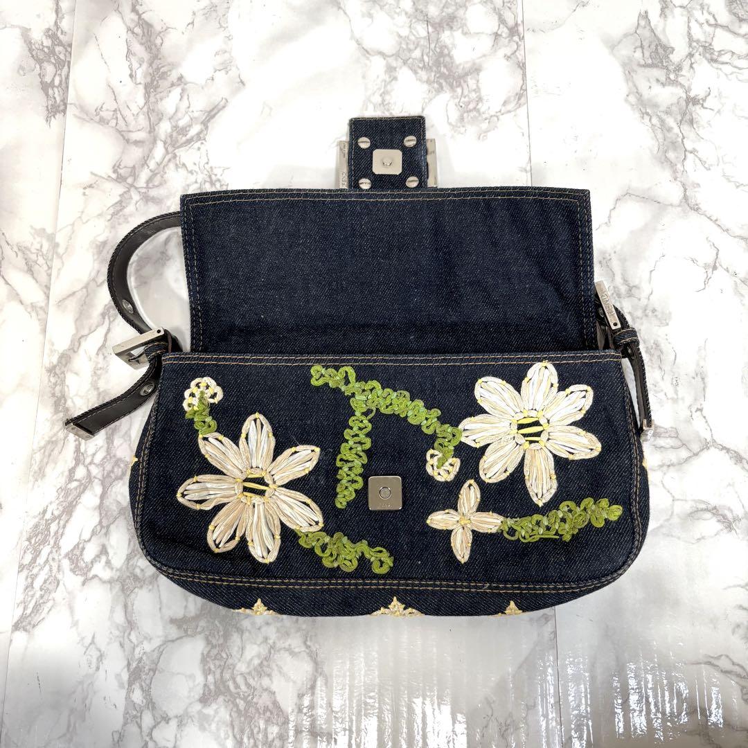 FENDI MAMMA BAGUETTE