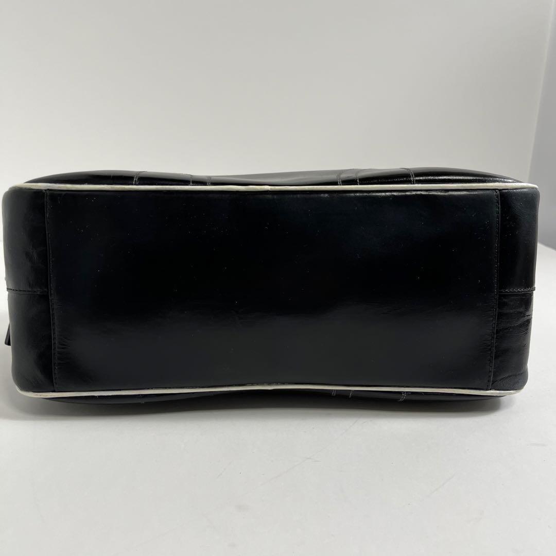 PRADA HANDBAG - VINTAGE