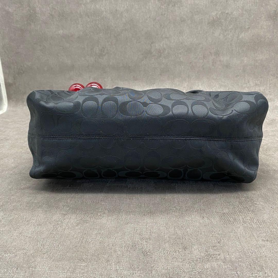VINTAGE COACH SIGNATURE BAG