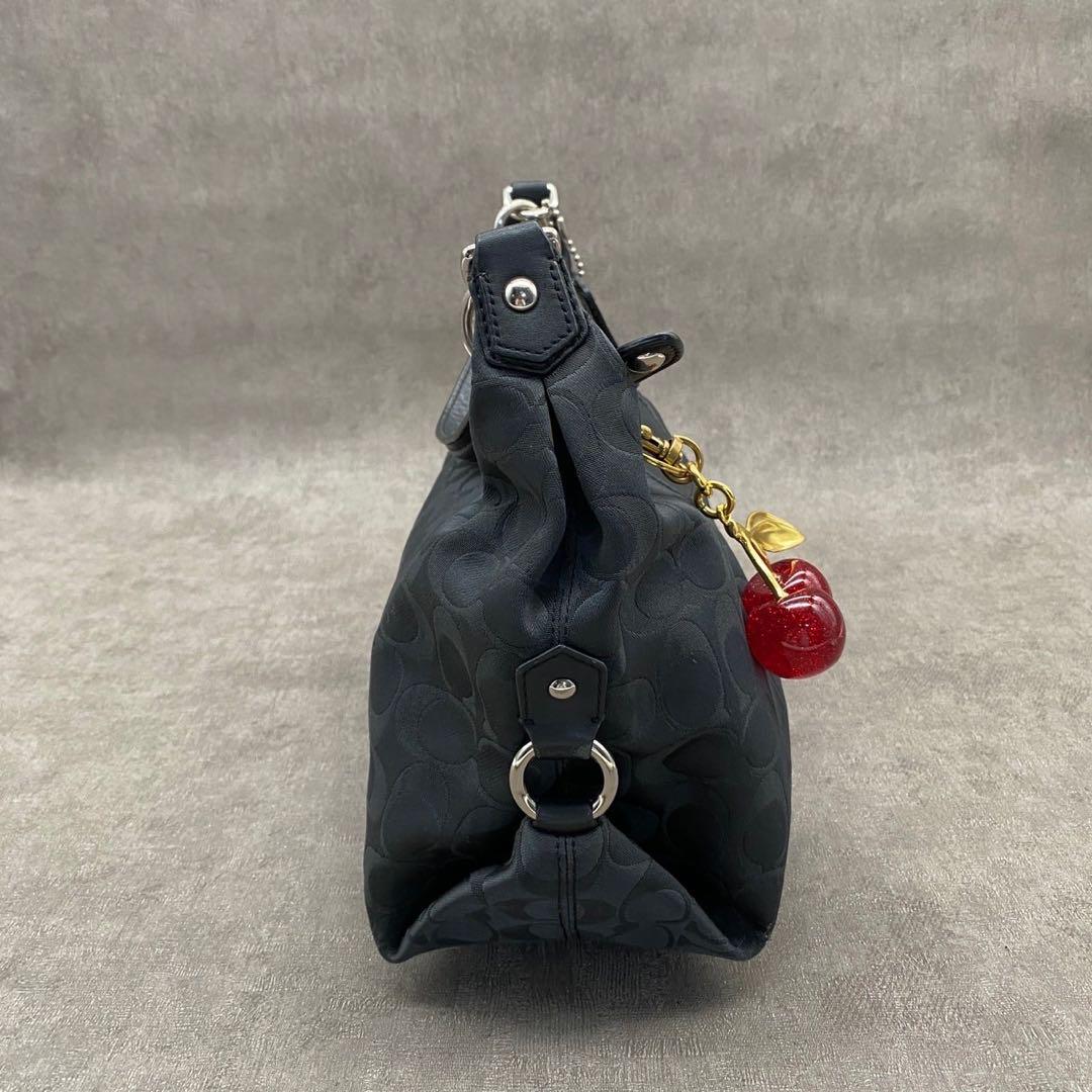 VINTAGE COACH SIGNATURE BAG