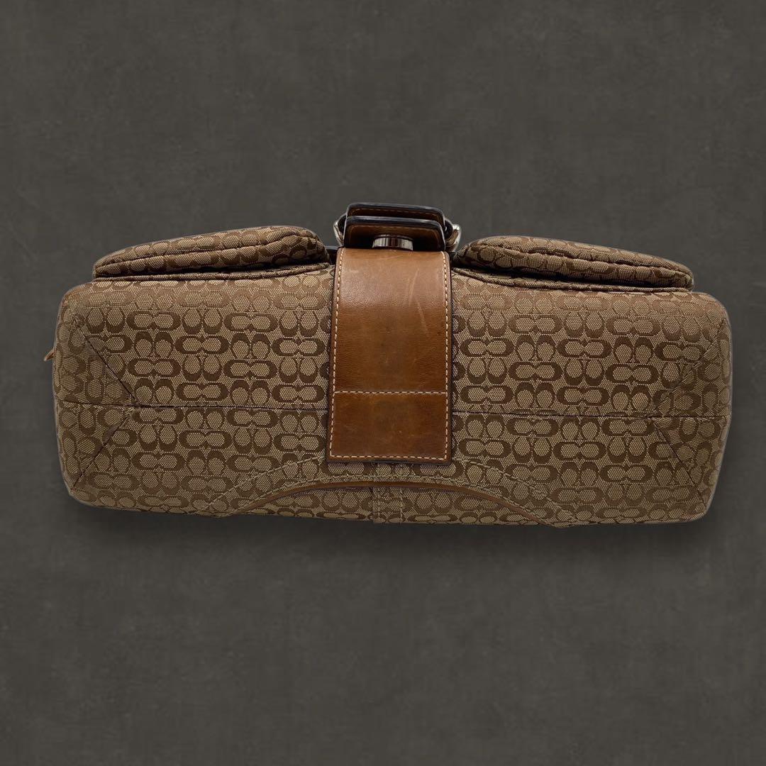 COACH SIGNATURE BAG
